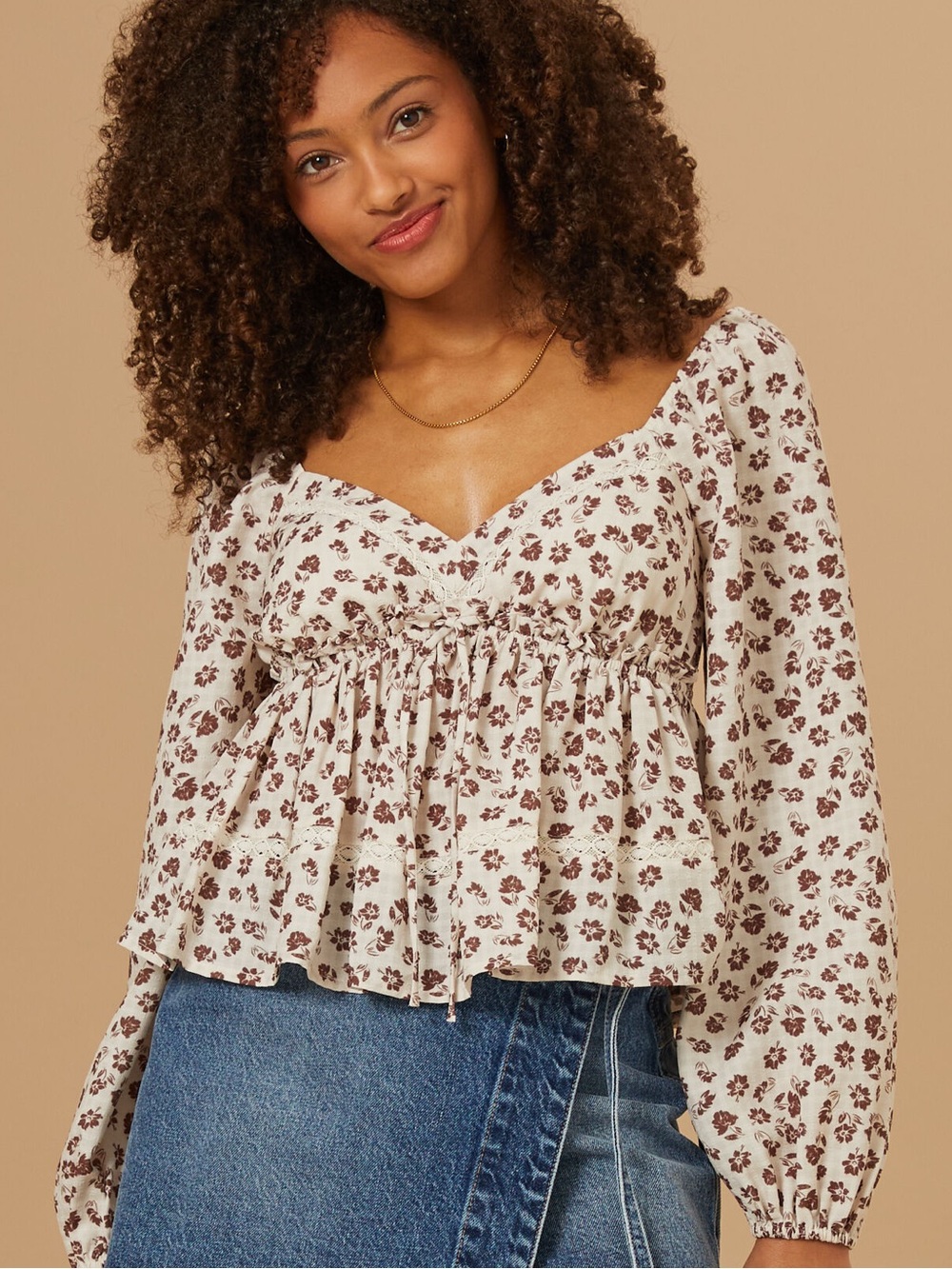 Altar’d State Emerly Brown Floral Cottagcore Top